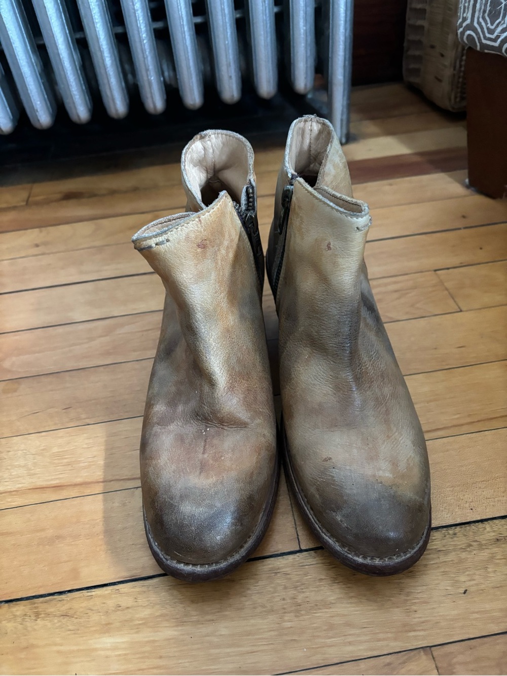 Womenโs Distressed Leather BedStu ankle Boots in tan- size 7.5